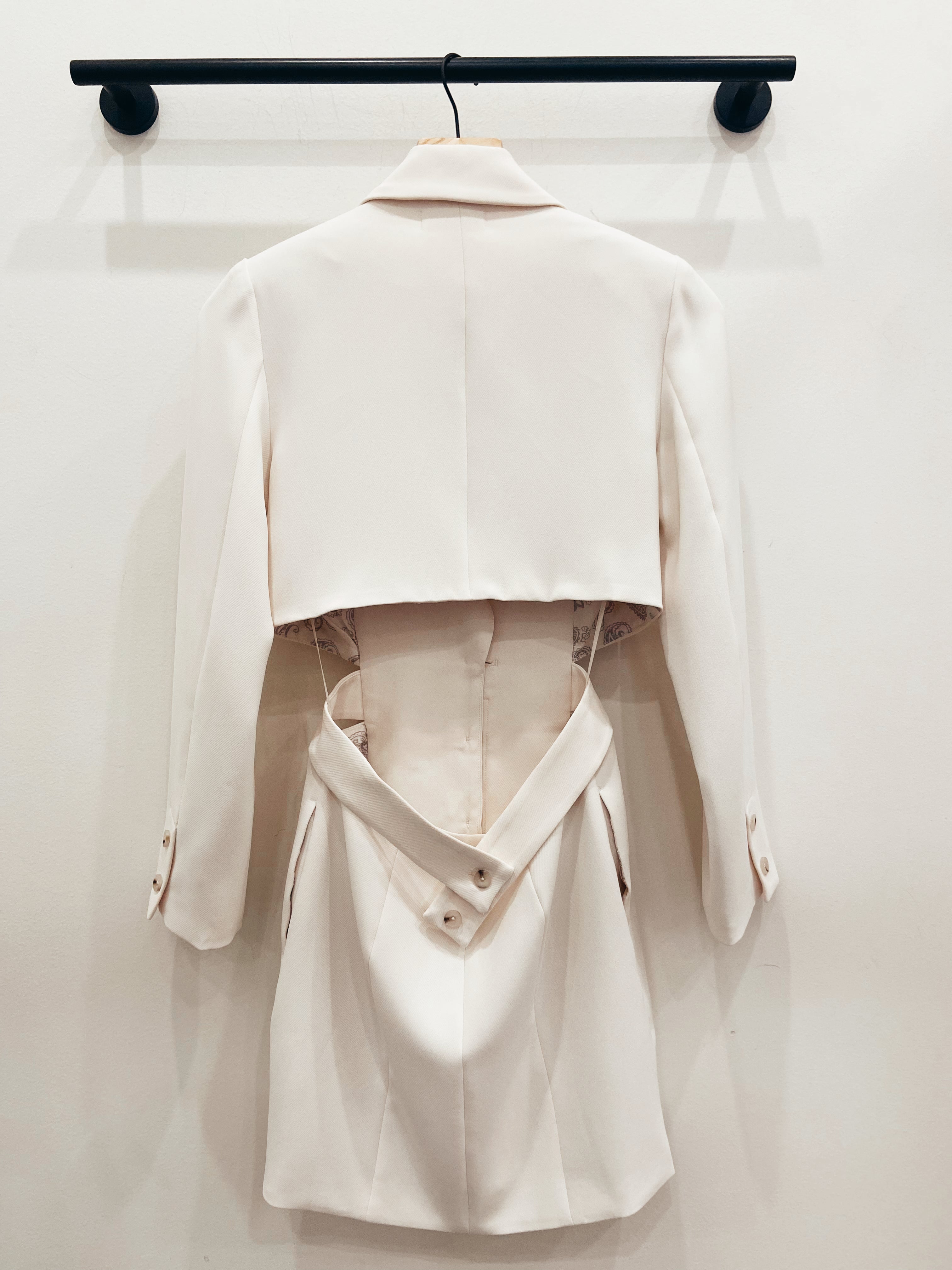 Ivory Blazer Dress – trace of thread